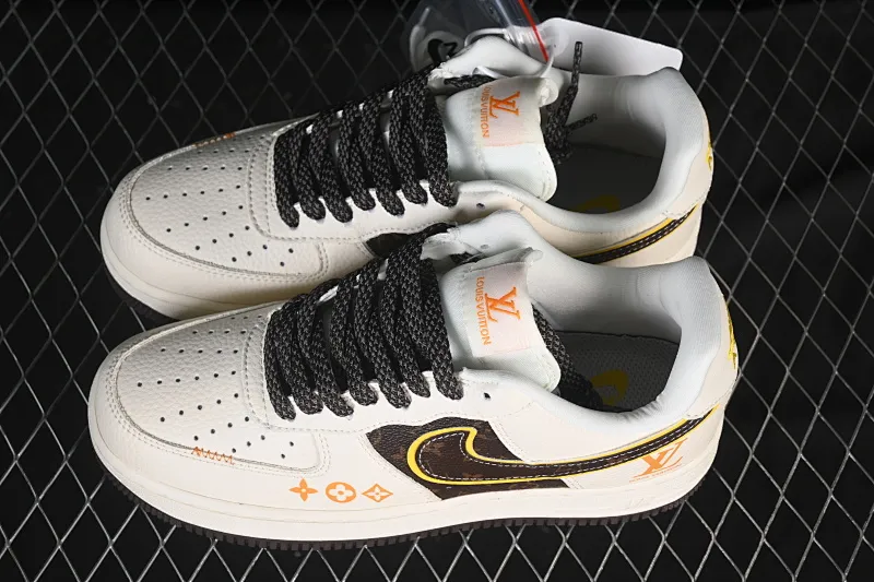All categories Nk Air Force 1 Air Force series Nk Air Force 1 Low Air Force low-top Nike Air Force 1'07 Low LV co-branded beige and brown stitching Air Force 1 low-top casual sneakers DD1982-302